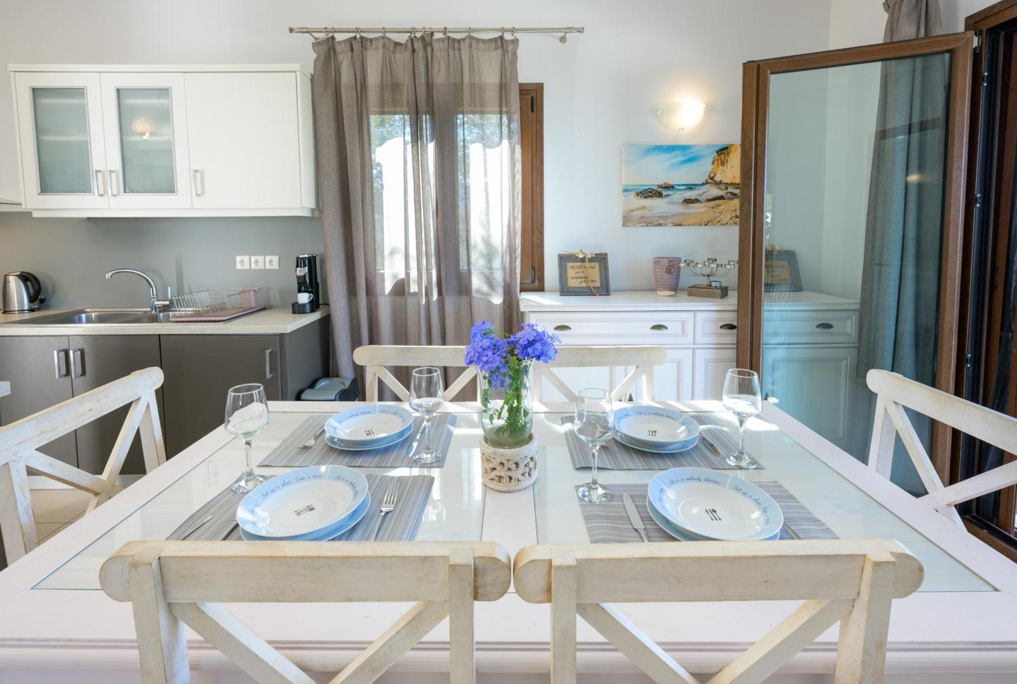 Villa Bougarini Haven Family Villa Rock Pool Oasis Ieromonachos Dış mekan fotoğraf