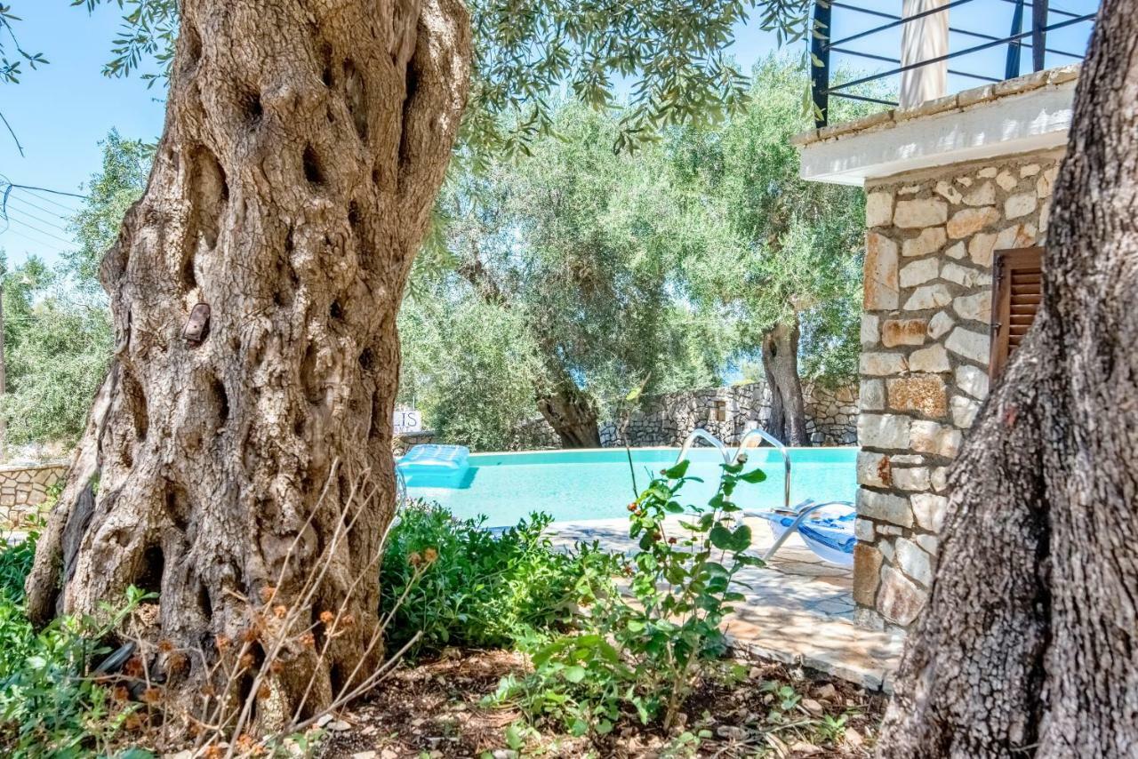 Villa Bougarini Haven Family Villa Rock Pool Oasis Ieromonachos Dış mekan fotoğraf