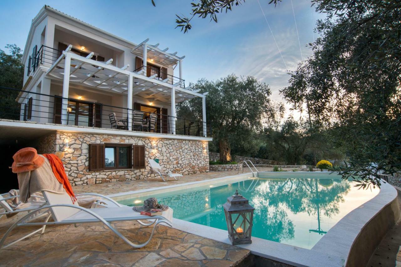 Villa Bougarini Haven Family Villa Rock Pool Oasis Ieromonachos Dış mekan fotoğraf