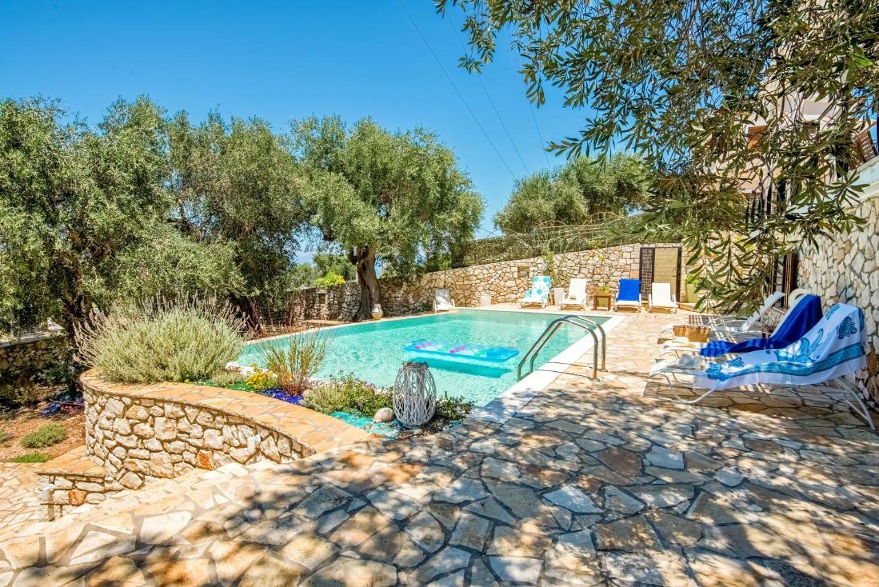 Villa Bougarini Haven Family Villa Rock Pool Oasis Ieromonachos Dış mekan fotoğraf